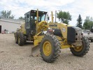 Thumbnail KOMATSU GD655-3C MOTOR GRADER OPERATION & MAINTENANCE MANUAL (S/N: 50001 and up)