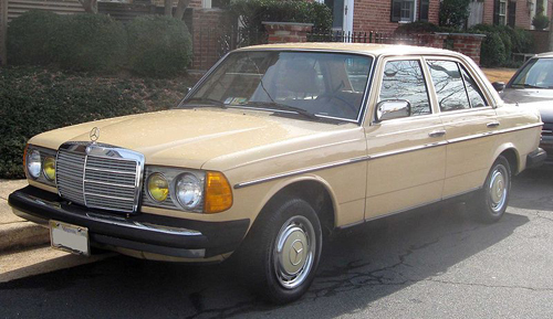 Product picture MERCEDES-BENZ W123 SERIES 200D,240D, 240TD, 300D, 300TD SERVICE REPAIR MANUAL 1976 to 1985 DOWNLOAD!!!