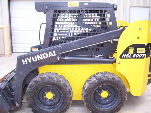 Product picture HYUNDAI HSL600T, HSL680T SKID STEER LOADER SERVICE REPAIR MANUAL DOWNLOAD!