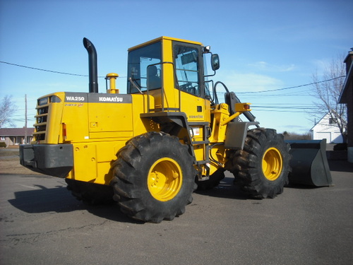 Product picture KOMATSU WA250PT-3MC WHEEL LOADER OPERATION & MAINTENANCE MANUAL