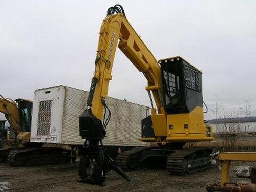 Product picture KOMATSU PC220LL-8 LOGGING EXCAVATOR OPERATION & MAINTENANCE MANUAL