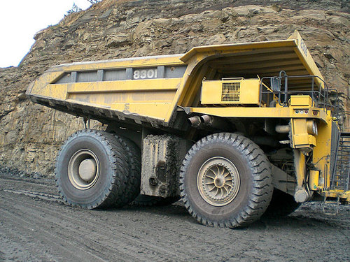 Product picture KOMATSU 830E DUMP TRUCK FIELD ASSEMBLY MANUAL