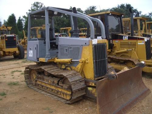 Product picture KOMATSU D32E-1, D32P-1, D38E-1, D38P-1, D39E-1, D39P-1 BULLDOZER SERVICE SHOP REPAIR MANUAL