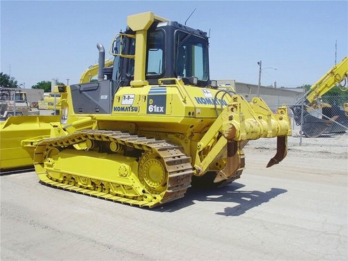 Product picture KOMATSU D61EX-15E0, D61PX-15E0 BULLDOZER SERVICE SHOP REPAIR MANUAL