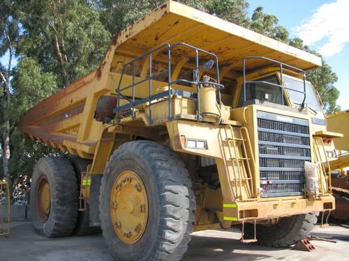 Product picture KOMATSU HD785-3 DUMP TRUCK OPERATION & MAINTENANCE MANUAL