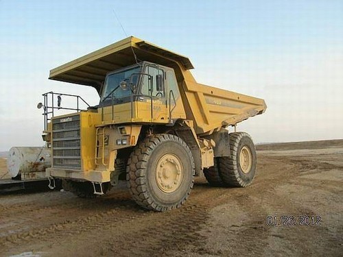 Product picture KOMATSU HD465-5 DUMP TRUCK OPERATION & MAINTENANCE MANUAL (S/N: 4001 and up)