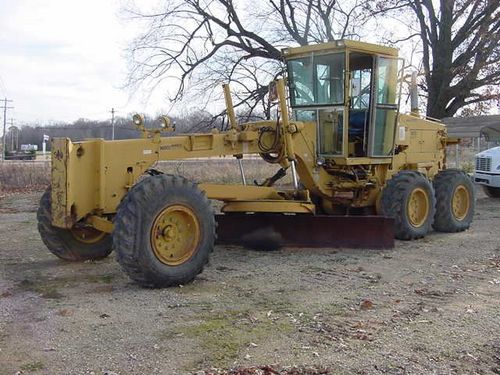 Product picture KOMATSU GD605A-3, GD655A-3 MOTOR GRADER OPERATION & MAINTENANCE MANUAL