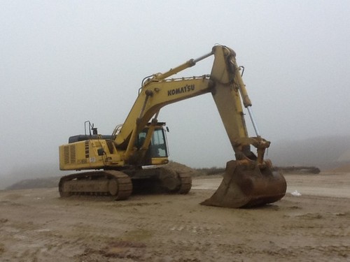Product picture KOMATSU PC600-6, PC600LC-6 HYDRAULIC EXCAVATOR OPERATION & MAINTENANCE MANUAL (S/N: 11001 and up)