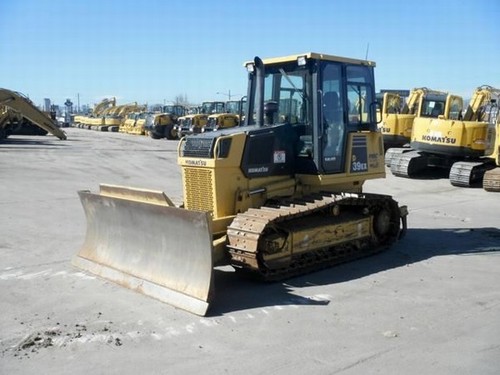 Product picture KOMATSU D39EX-21, D39PX-21 BULLDOZER OPERATION & MAINTENANCE MANUAL (S/N: 1201 and up, 1209 and up)