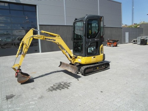 Product picture KOMATSU PC18MR-2 HYDRAULIC EXCAVATOR OPERATION & MAINTENANCE MANUAL