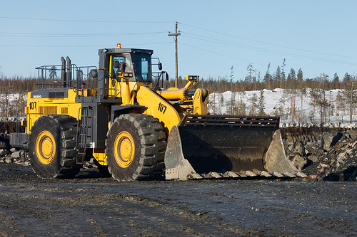 Product picture KOMATSU WA900-3 WHEEL LOADER OPERATION & MAINTENANCE MANUAL (S/N: 50009 and up)