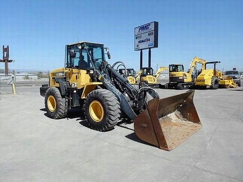 Product picture KOMATSU WA250PT-5 WHEEL LOADER OPERATION & MAINTENANCE MANUAL (S/N: 70570 and up)