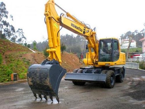 Product picture KOMATSU PW170ES-6K HYDRAULIC EXCAVATOR OPERATION & MAINTENANCE MANUAL
