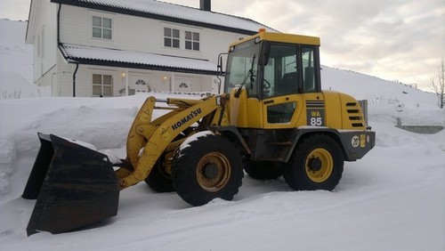 Product picture KOMATSU WA85-3 WHEEL LOADER OPERATION & MAINTENANCE MANUAL (S/N: HA960166 and up)