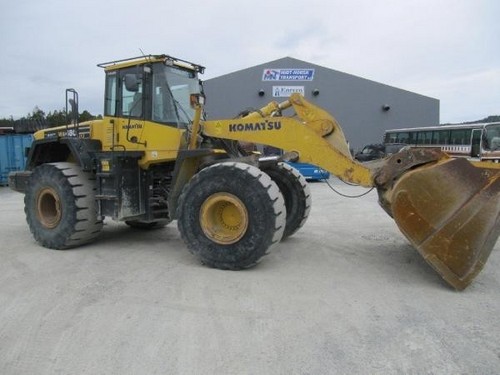 Product picture KOMATSU WA480-5H WHEEL LOADER OPERATION & MAINTENANCE MANUAL (S/N: H60409 and up)