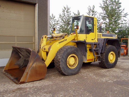 Product picture KOMATSU WA420-3 WHEEL LOADER SERVICE SHOP REPAIR MANUAL (S/N: WA420H20051 and up)